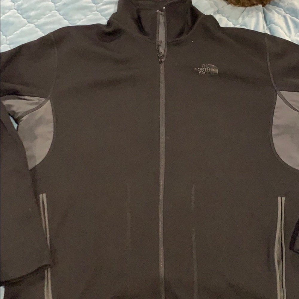 Men’s North Face Size L